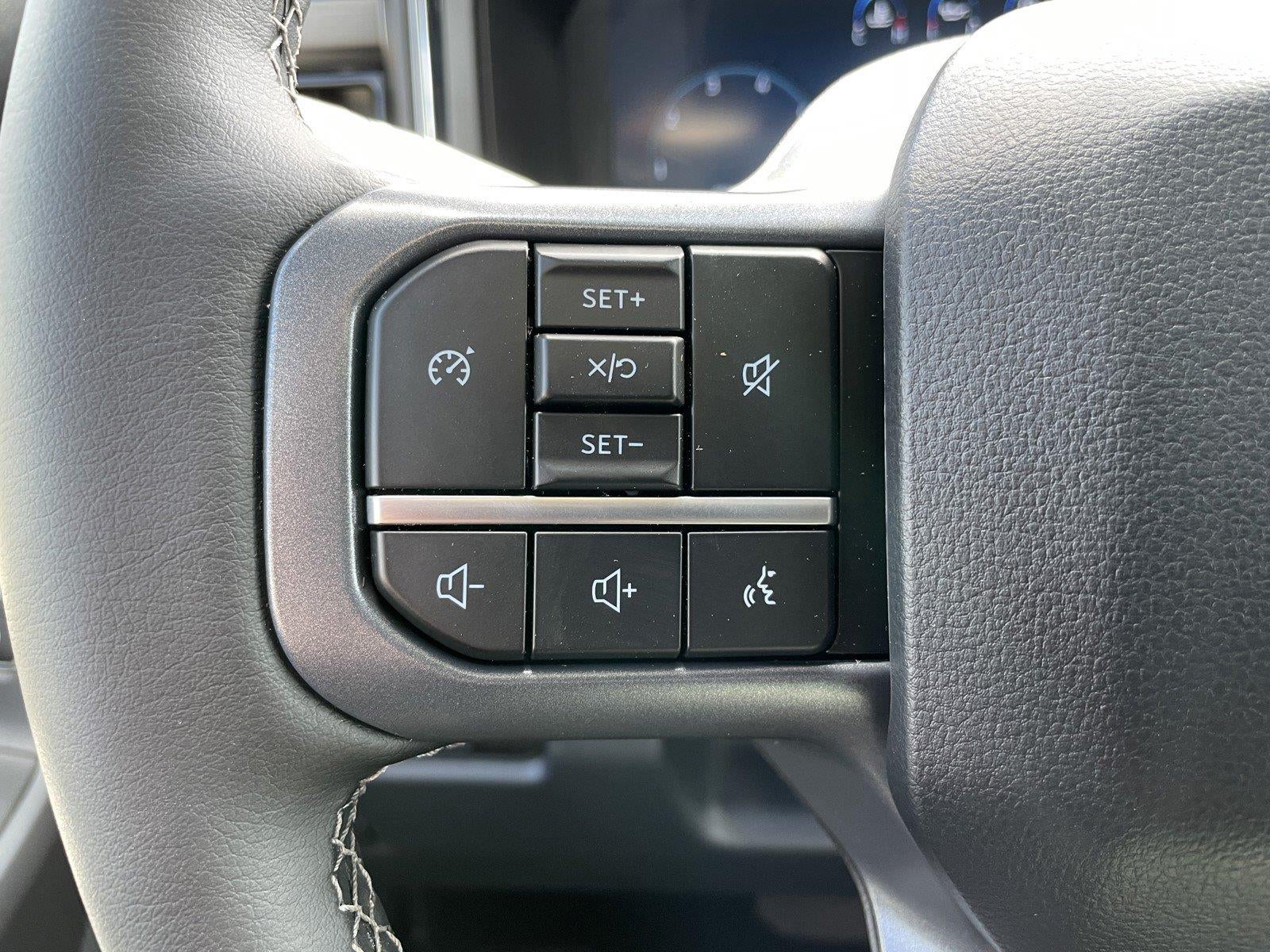 2027 Ford Super Duty F-250 SRW LARIAT