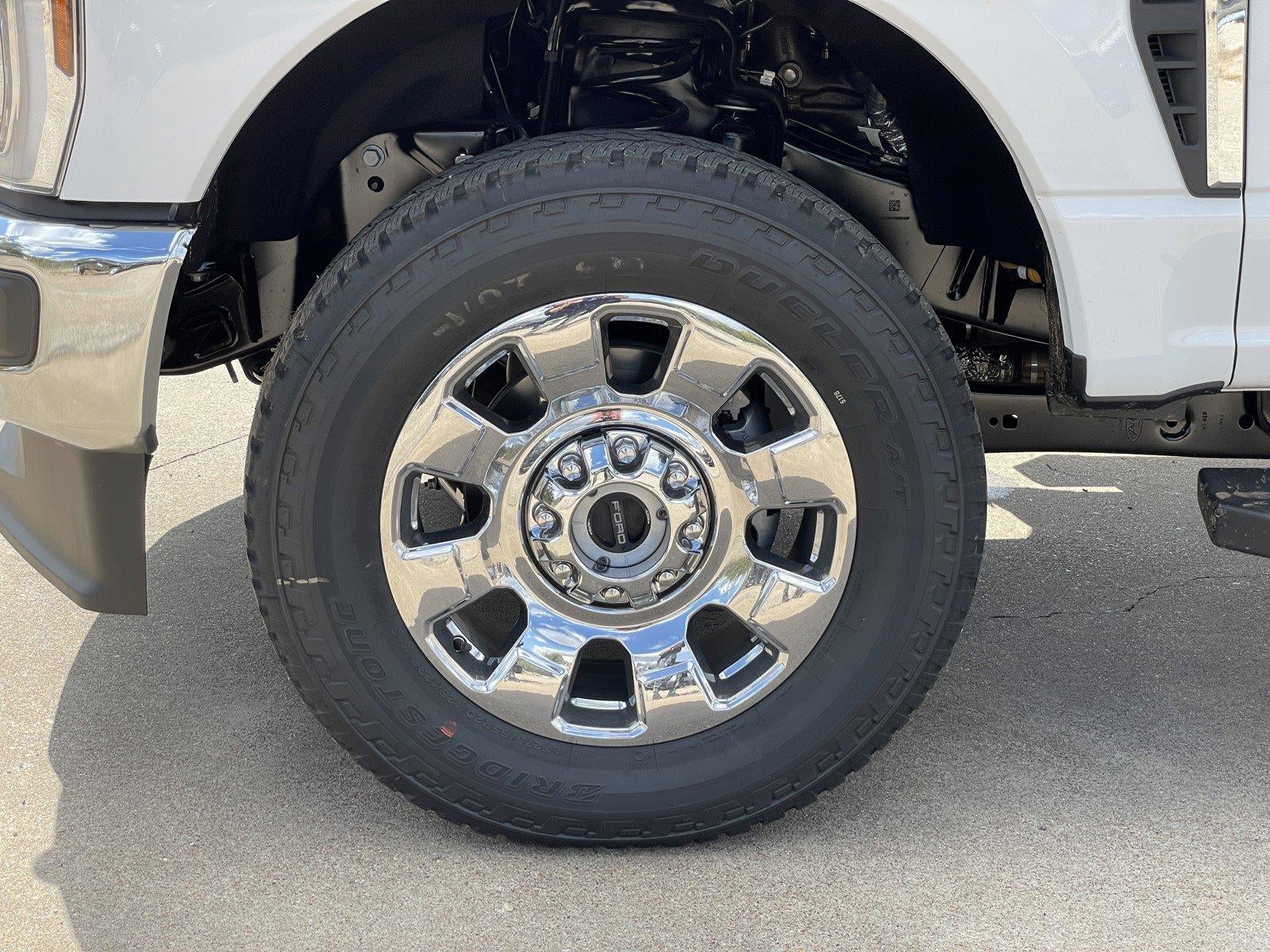 2027 Ford Super Duty F-250 SRW LARIAT