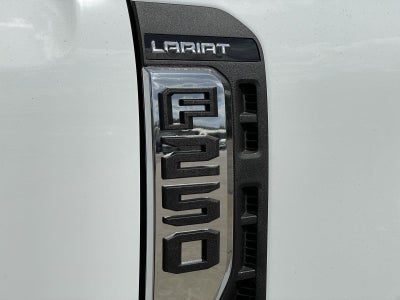 2027 Ford Super Duty F-250 SRW LARIAT
