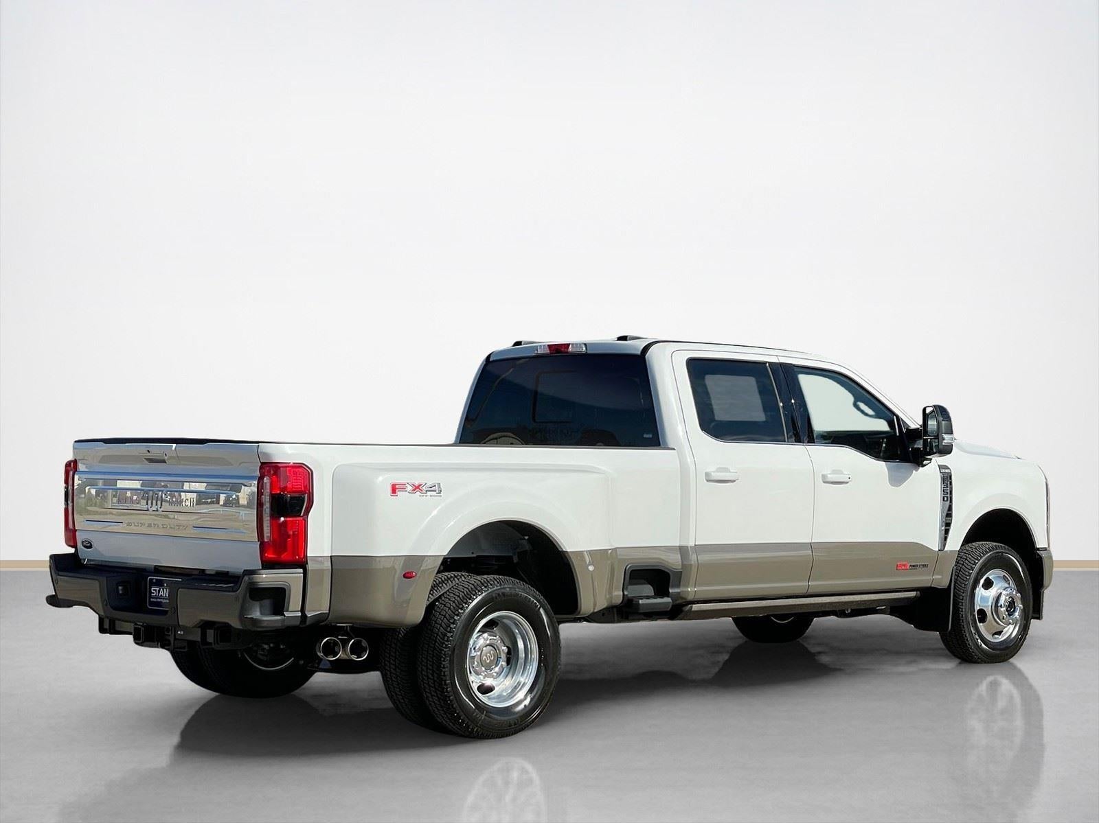 2026 Ford Super Duty F-350 DRW King Ranch