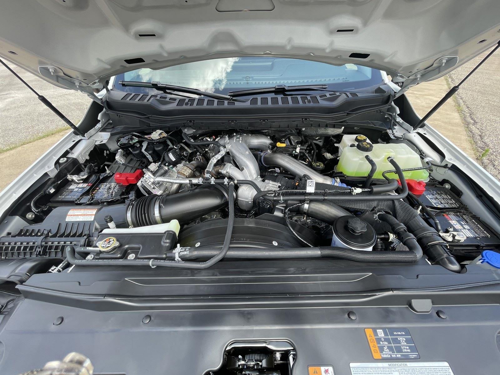 2026 Ford Super Duty F-350 DRW LARIAT
