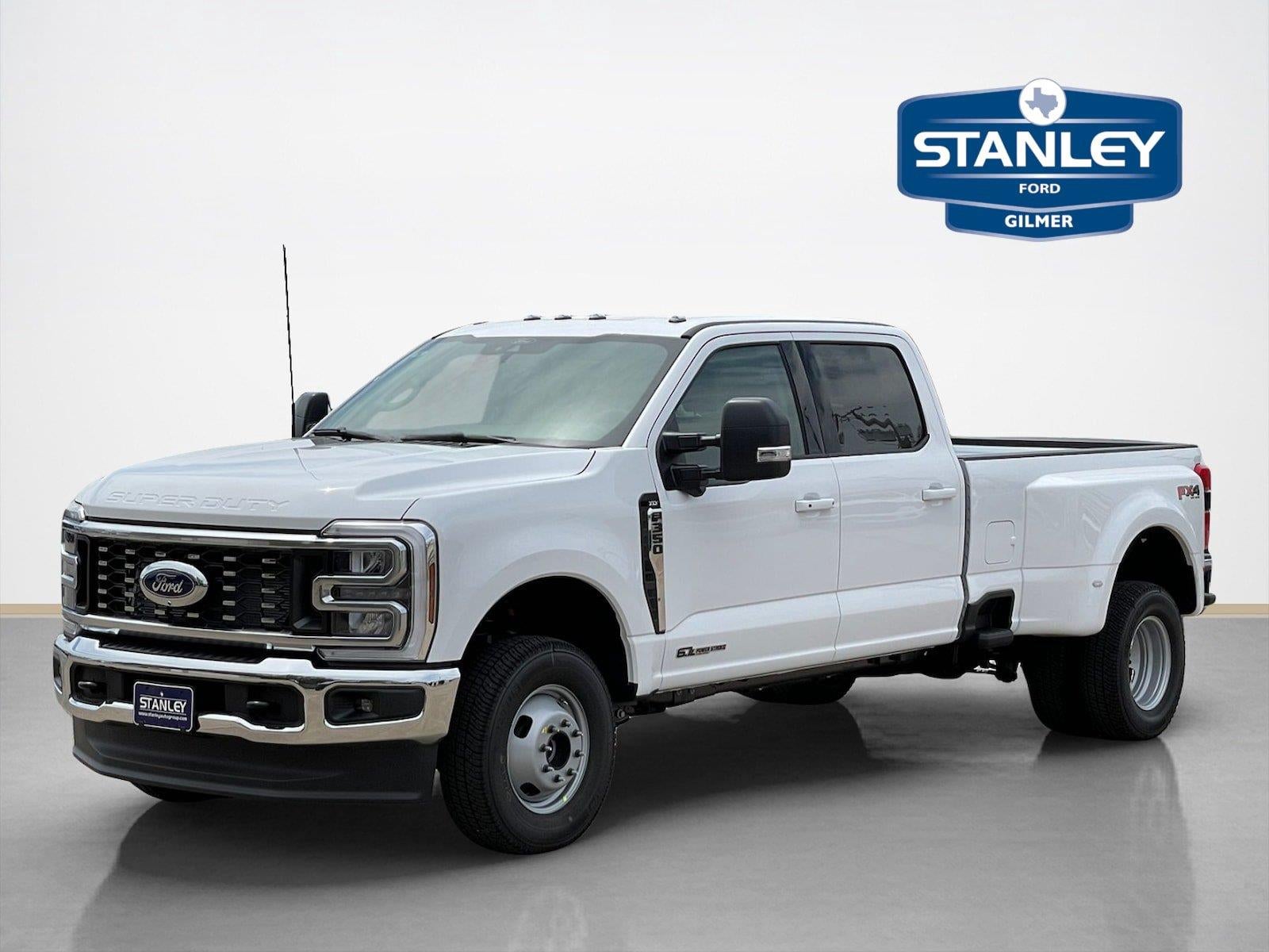 2026 Ford Super Duty F-350 Drw XLT