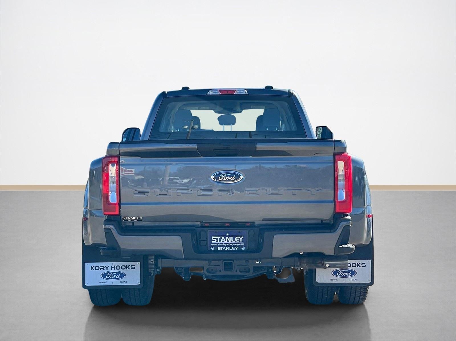 2026 Ford Super Duty F-350 DRW XL