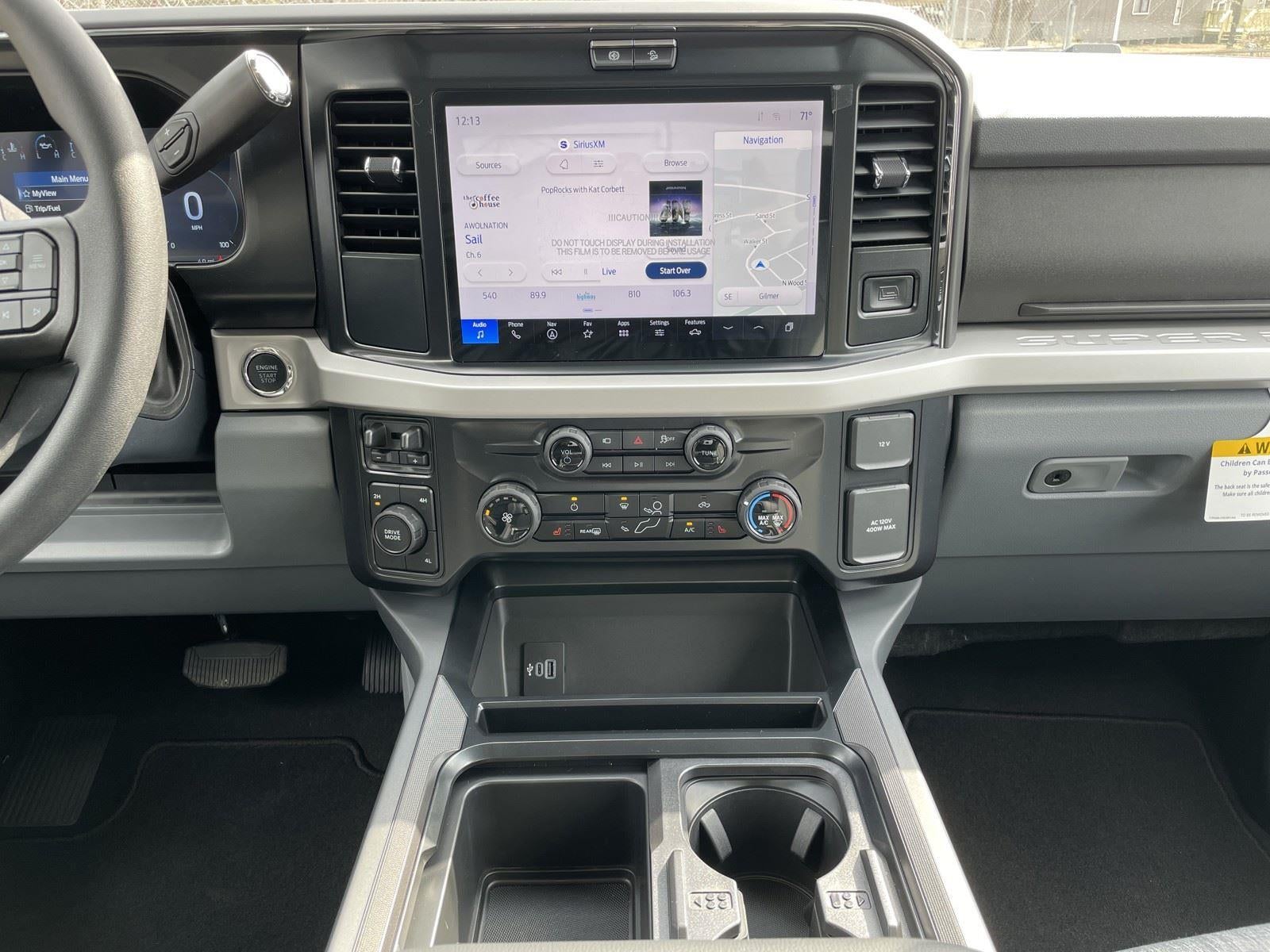 2026 Ford Super Duty F-350 DRW XLT