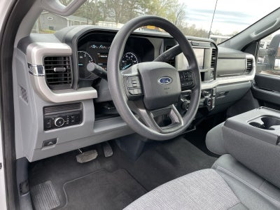 2025 Ford Super Duty F-350 DRW XLT