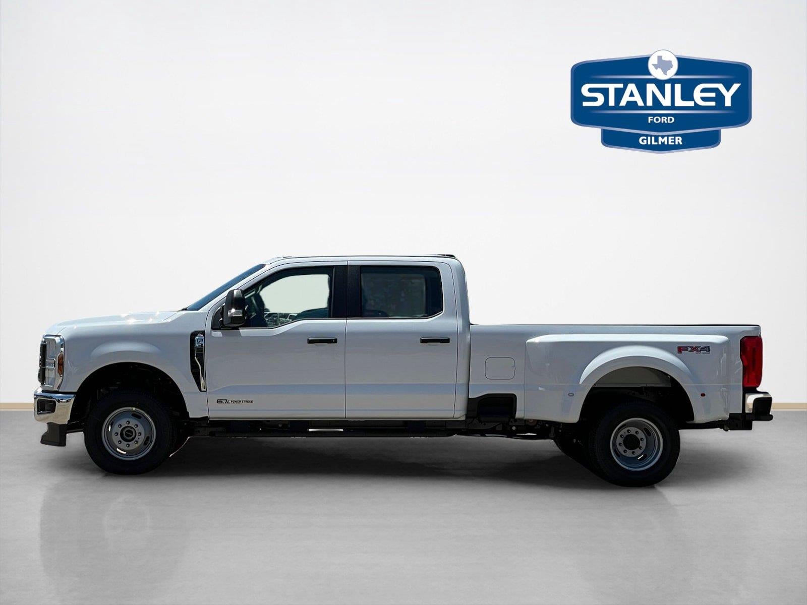 2026 Ford Super Duty F-350 Drw XL