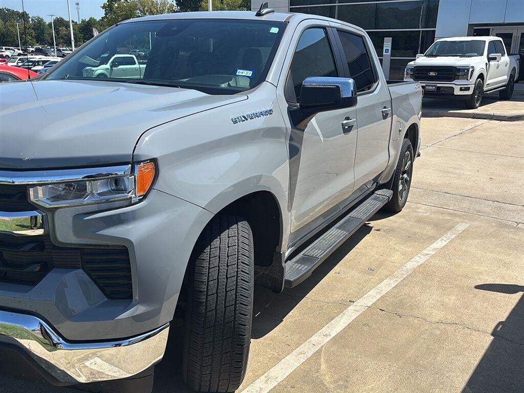 2024 Chevrolet Silverado 1500 LT