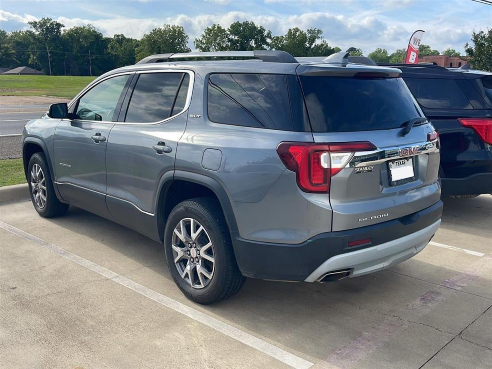 2020 GMC Acadia SLT