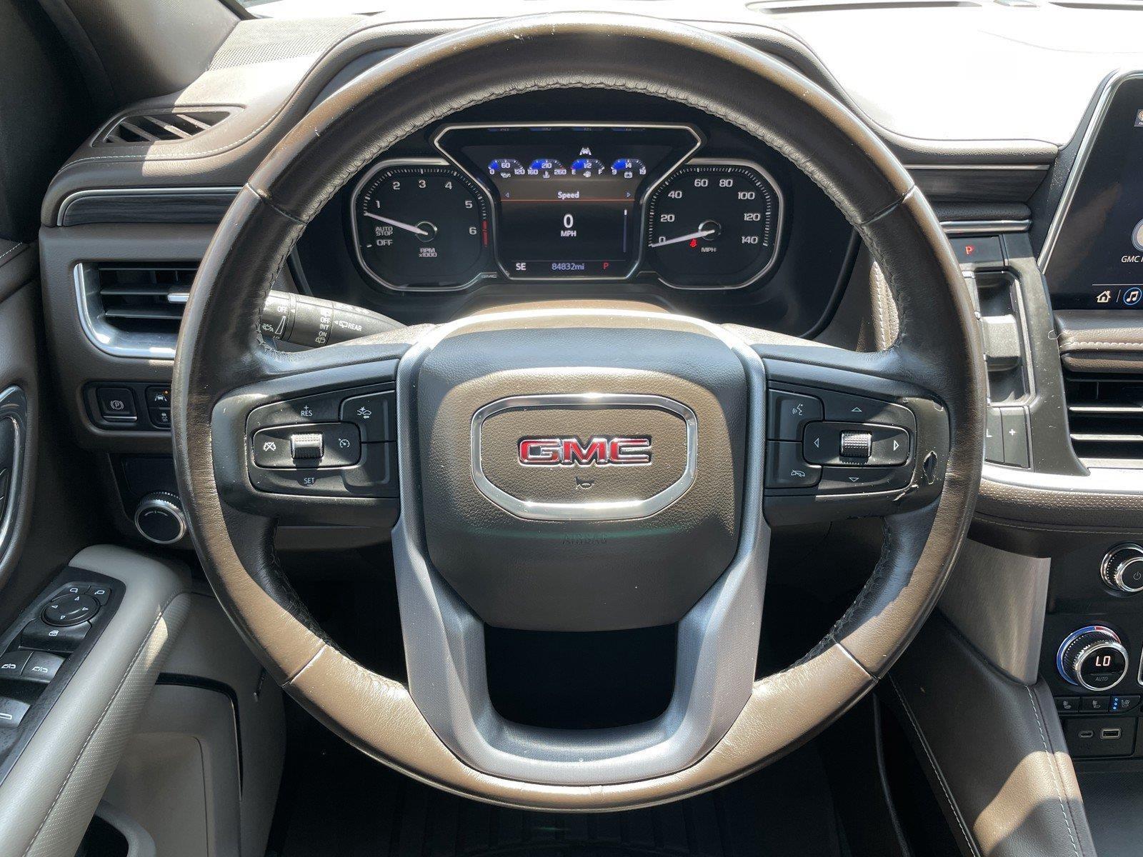 2021 GMC Yukon SLT