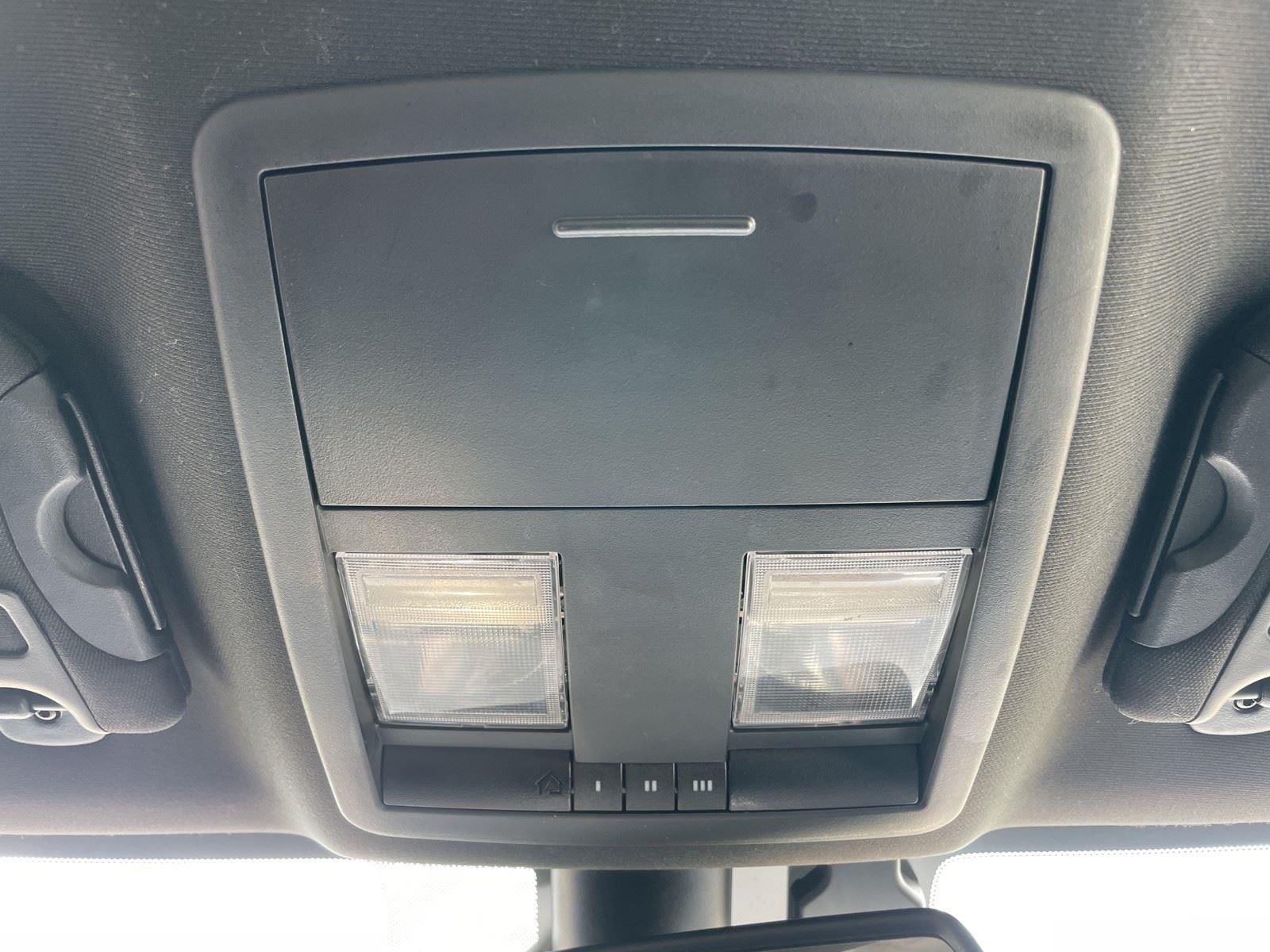 2017 Dodge Challenger SXT Plus