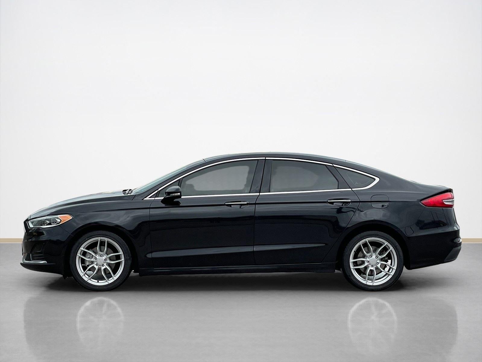 2019 Ford Fusion SEL