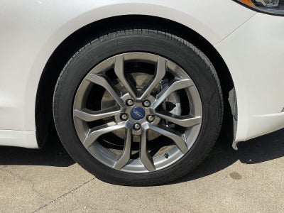 2020 Ford Fusion SEL
