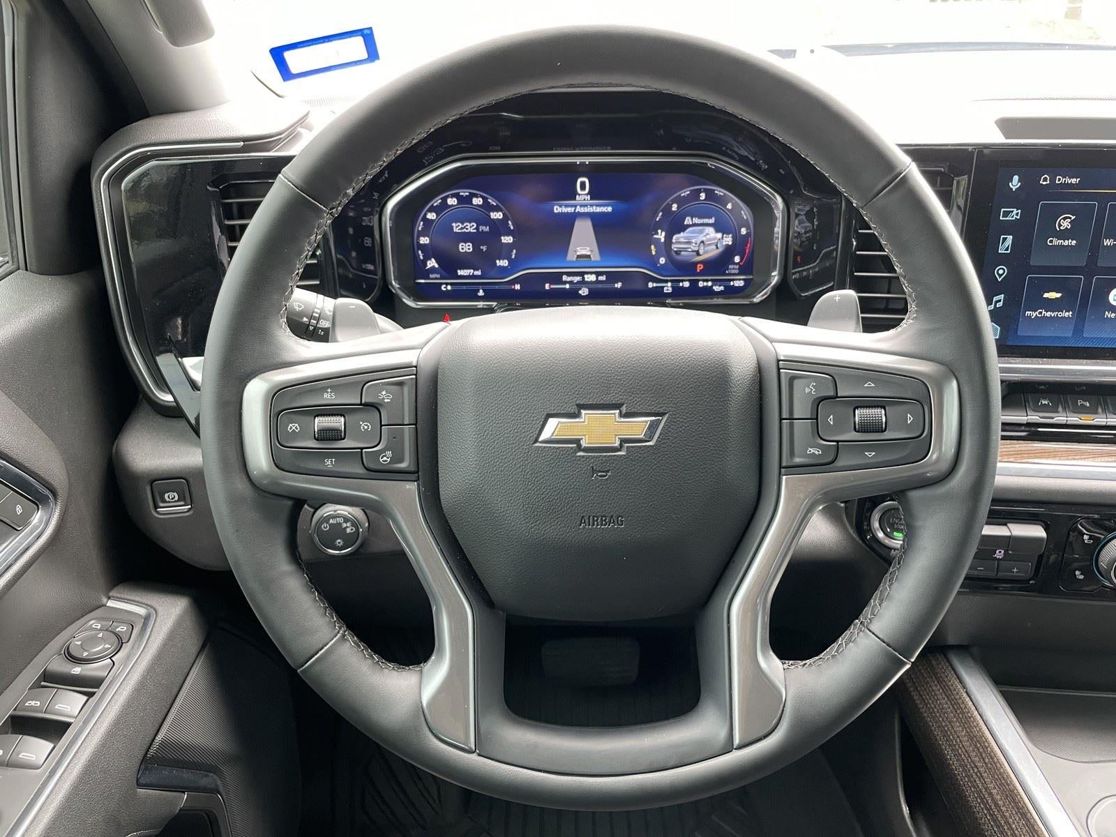 2025 Chevrolet Silverado 1500 LT