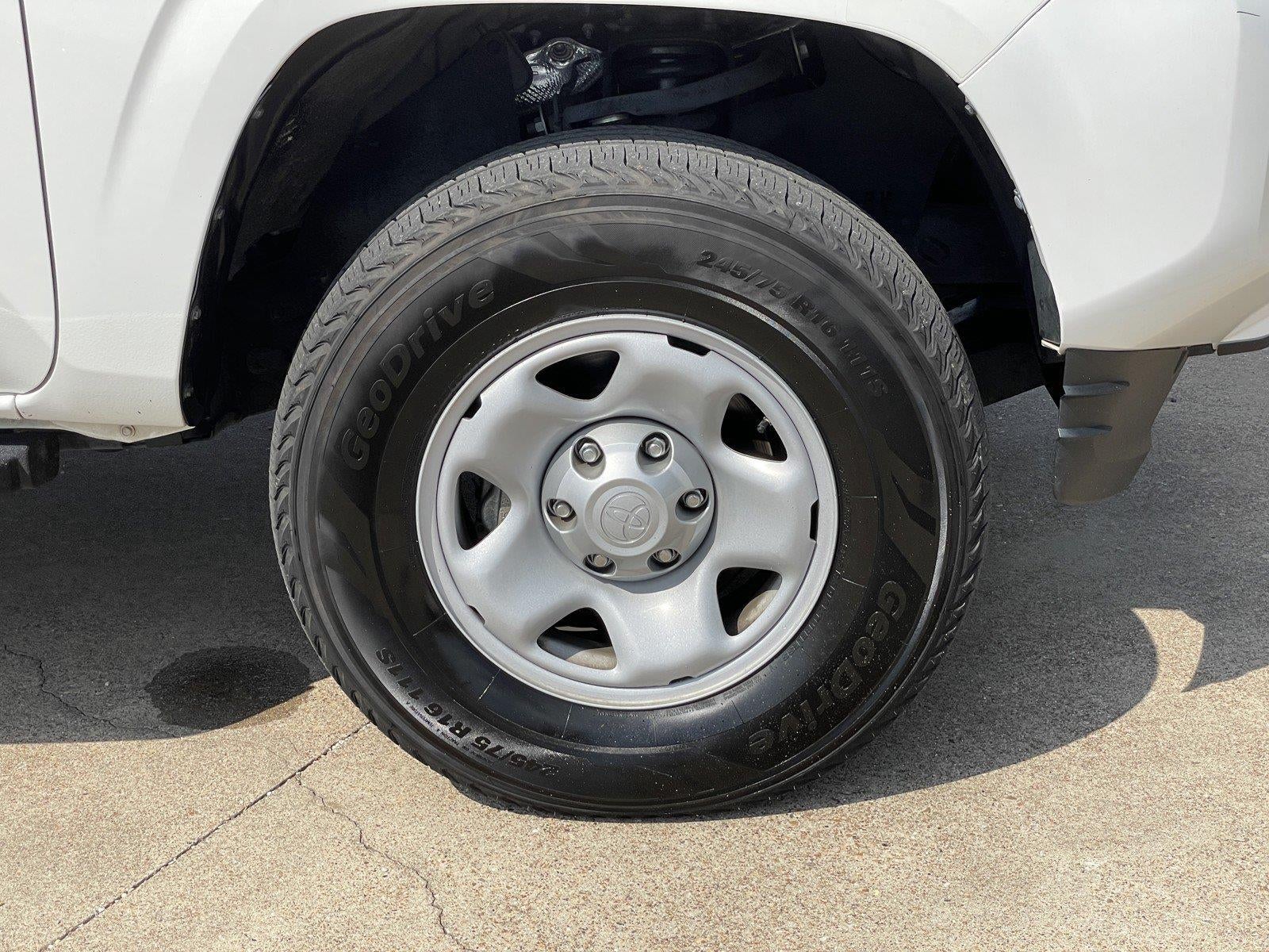 2022 Toyota Tacoma SR