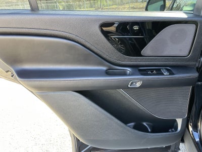 2023 Lincoln Aviator Standard