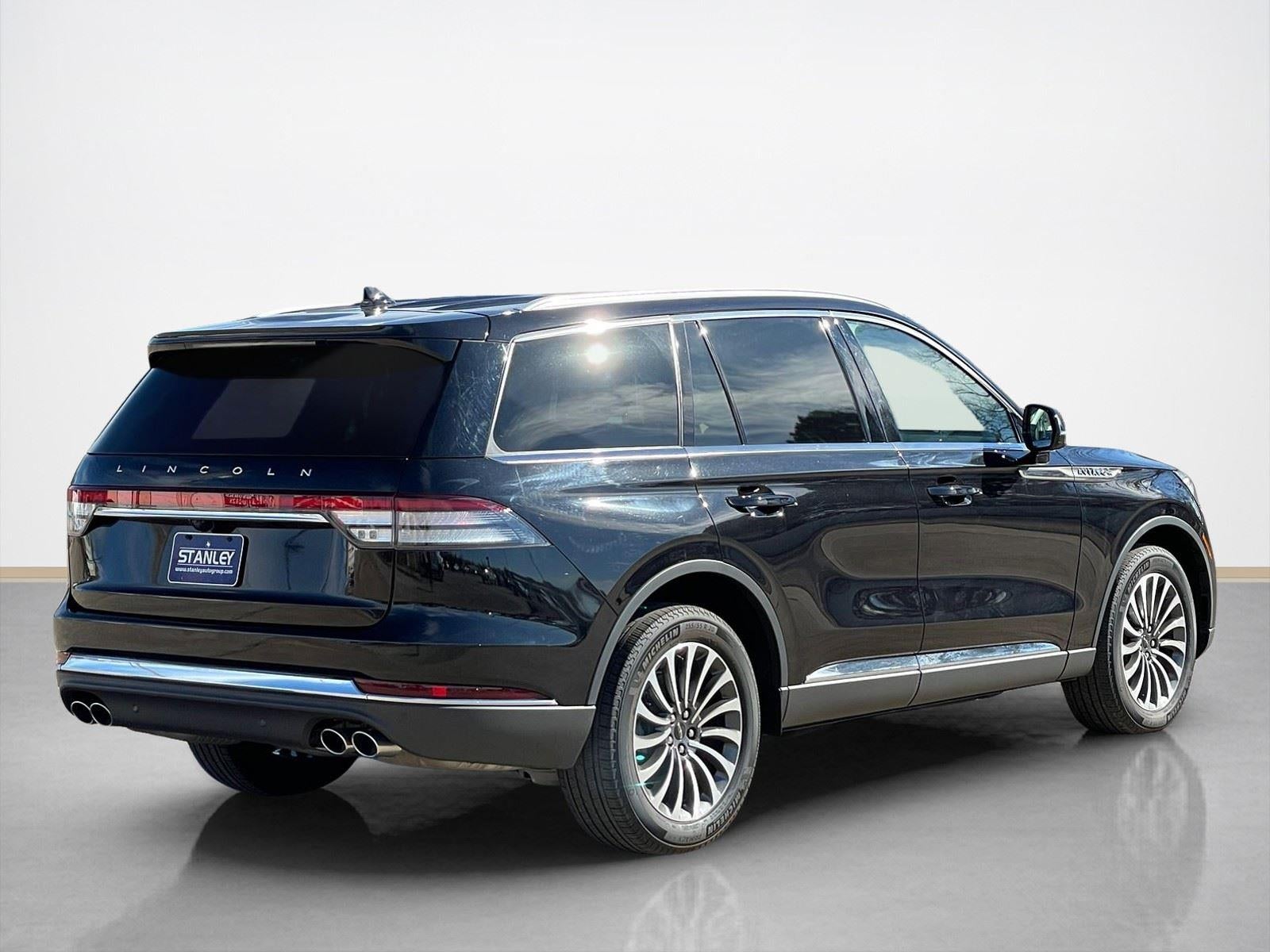 2023 Lincoln Aviator Standard