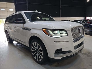 2023 Lincoln Navigator L Reserve