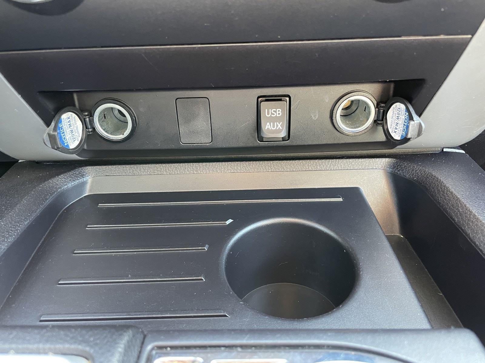 2015 Toyota Tundra Truck LTD