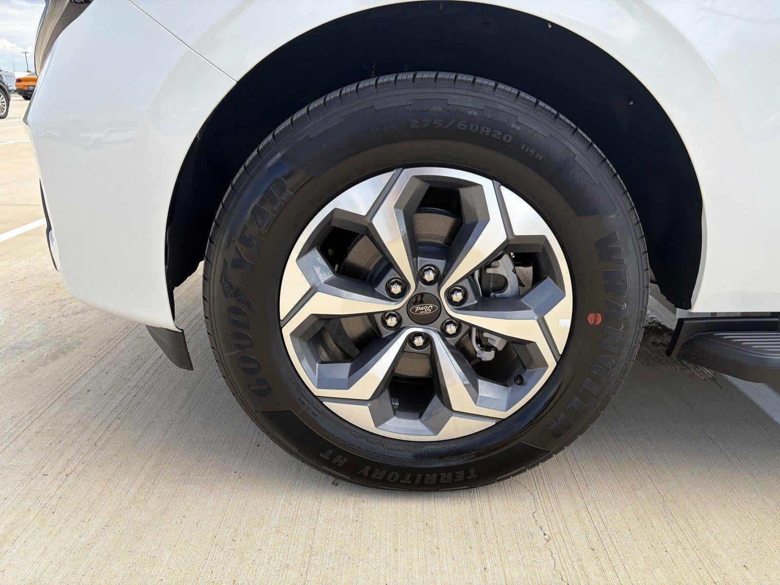 2027 Ford Expedition Active