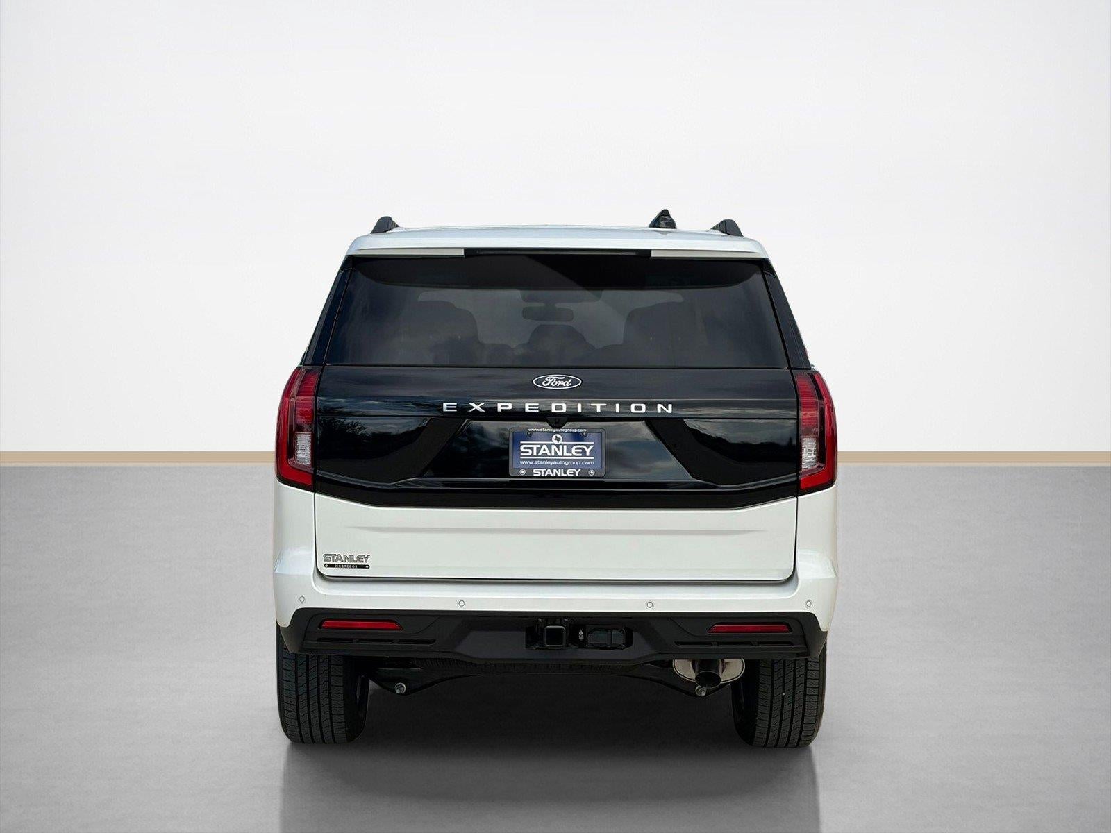 2027 Ford Expedition Active