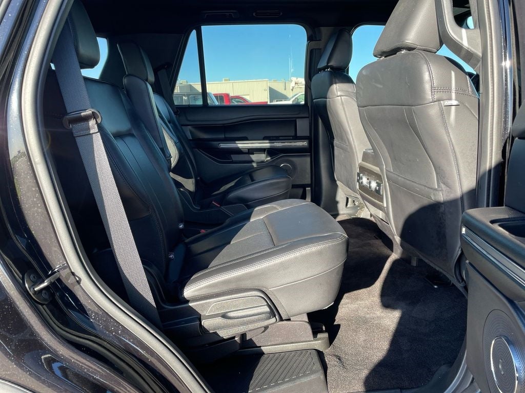 2021 Ford Expedition XLT, 202A, PANO ROOF, NAV, 20 IN WHEELS