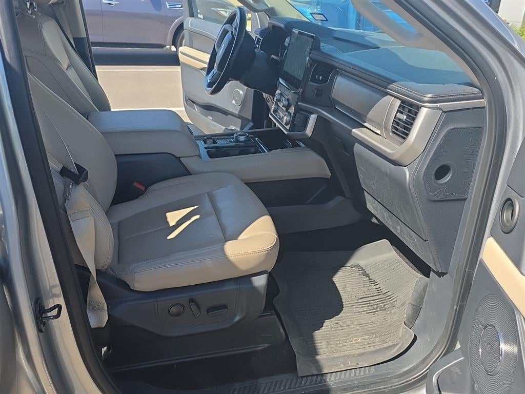 2022 Ford Expedition XLT