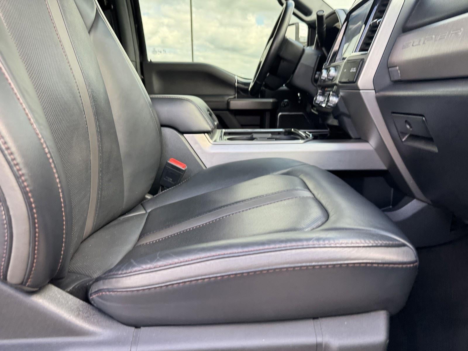 2022 Ford Super Duty F-250 SRW Platinum