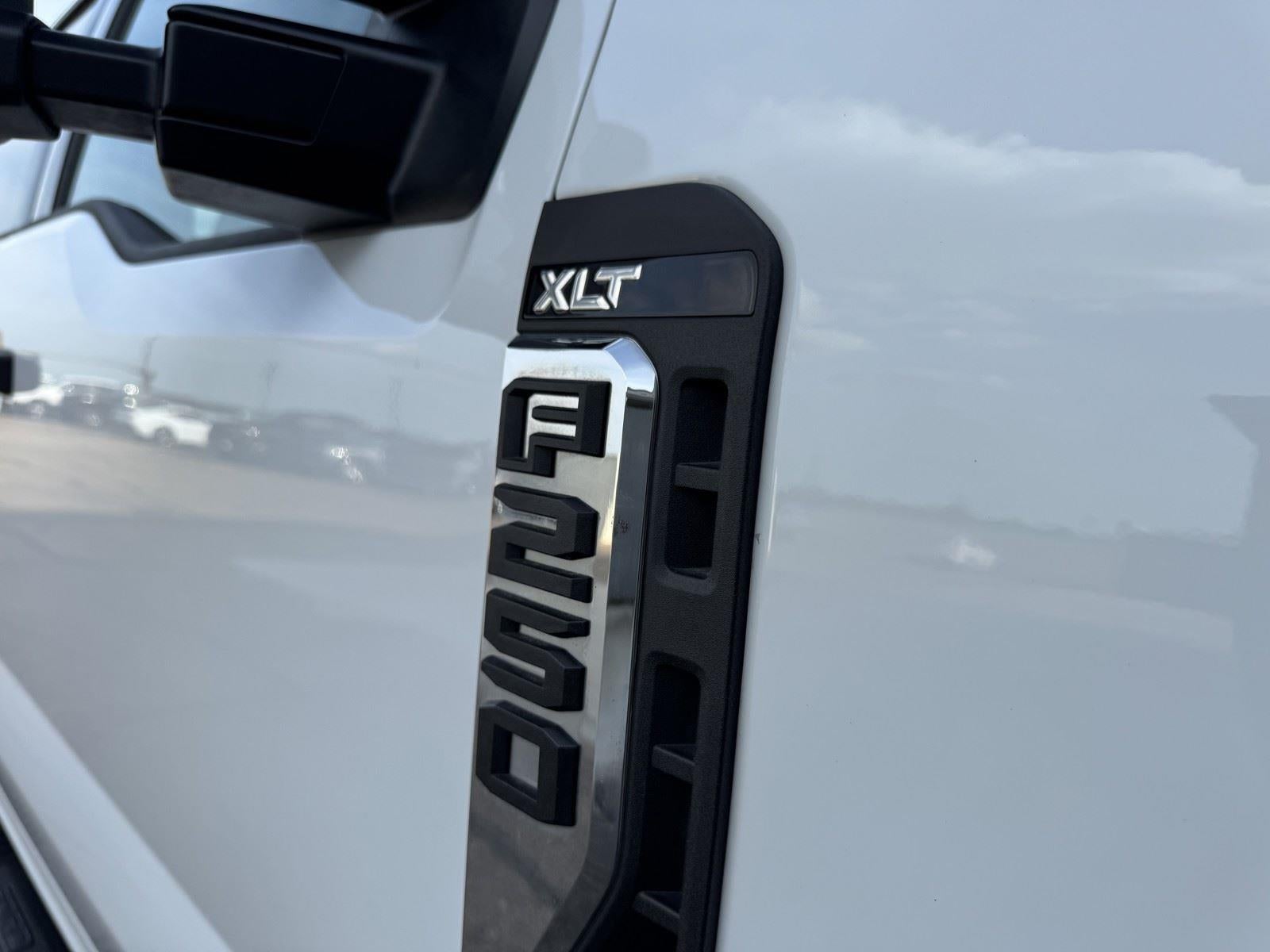 2025 Ford Super Duty F-250 SRW XLT