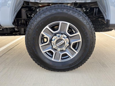 2027 Ford Super Duty F-250 SRW LARIAT