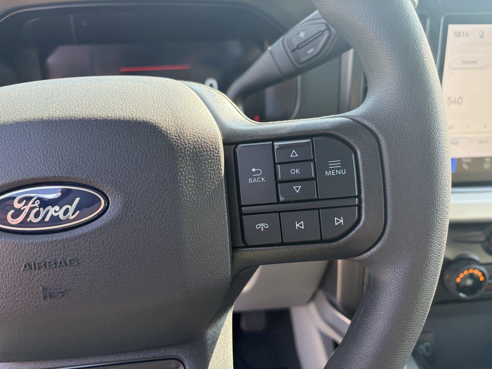 2027 Ford Super Duty F-250 SRW XLT