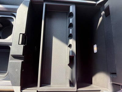 2027 Ford Super Duty F-250 SRW XLT