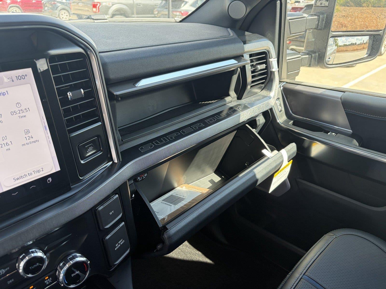 2026 Ford Super Duty F-250 SRW Platinum