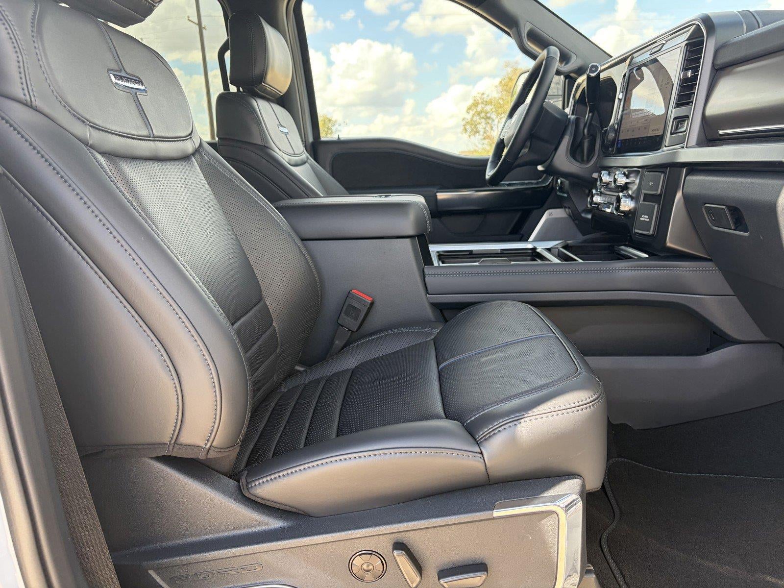 2026 Ford Super Duty F-250 SRW Platinum