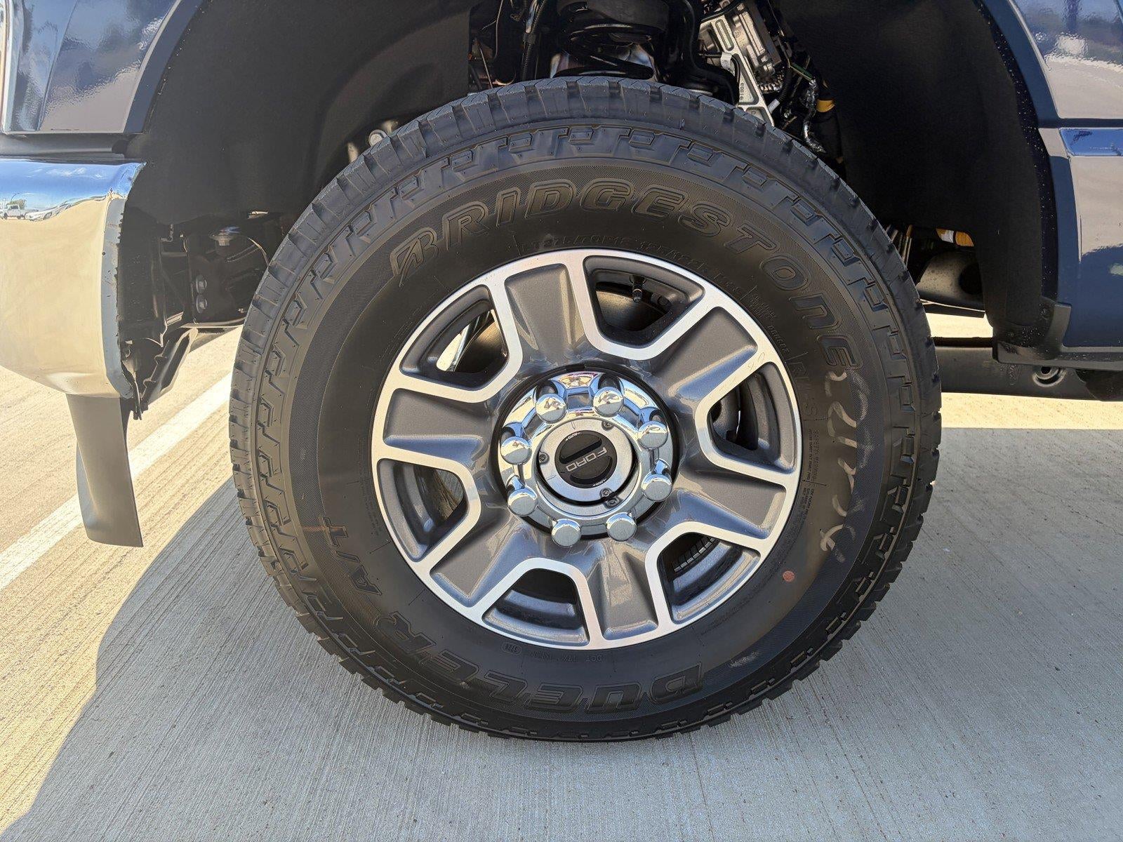 2027 Ford Super Duty F-250 SRW LARIAT