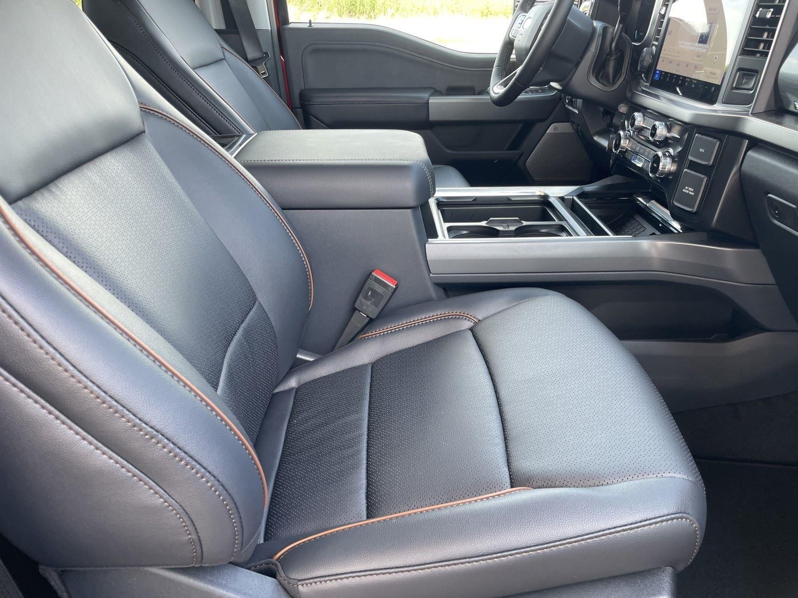 2025 Ford Super Duty F-250 SRW LARIAT