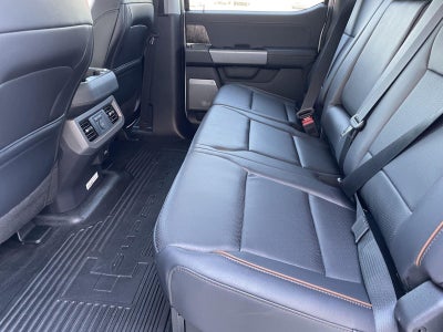 2026 Ford Super Duty F-350 SRW LARIAT