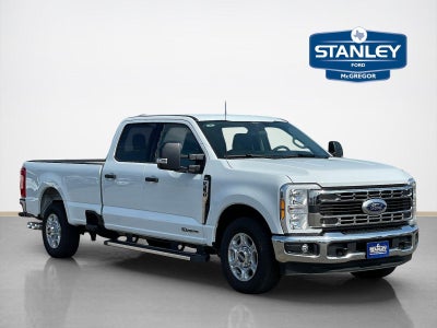 2026 Ford Super Duty F-350 SRW XLT