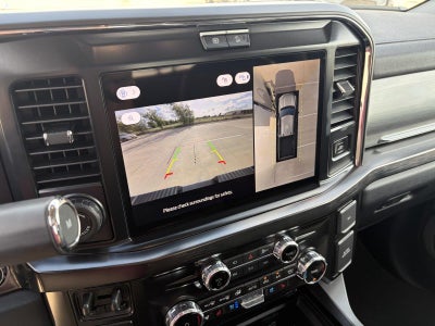 2027 Ford Super Duty F-350 SRW LARIAT