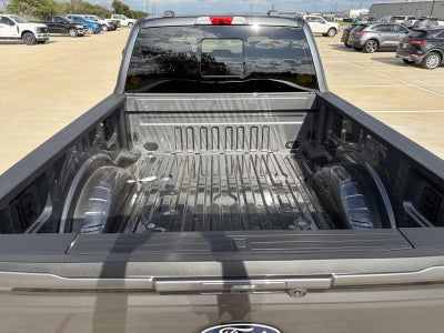 2027 Ford Super Duty F-350 SRW LARIAT