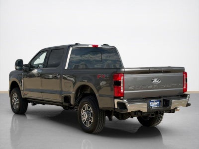 2027 Ford Super Duty F-350 SRW LARIAT