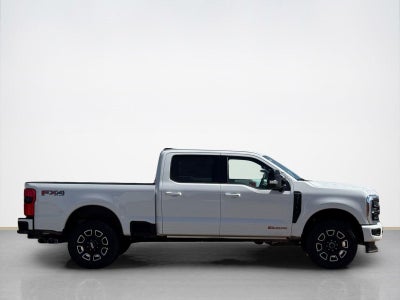 2026 Ford Super Duty F-350 SRW Platinum