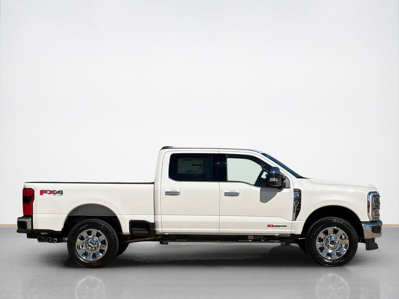 2027 Ford Super Duty F-350 SRW LARIAT