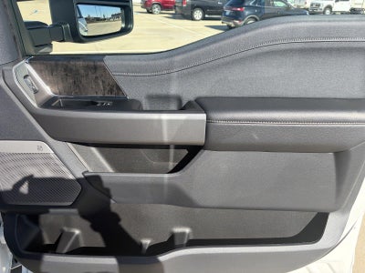 2027 Ford Super Duty F-350 SRW LARIAT
