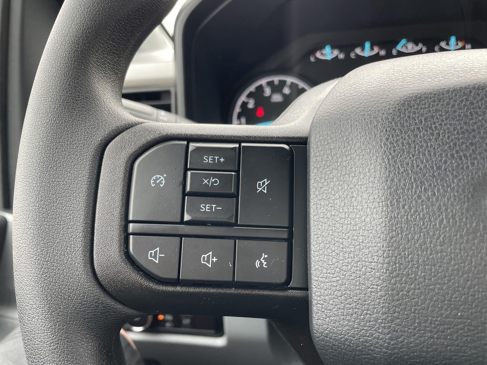 2026 Ford Super Duty F-350 SRW XLT