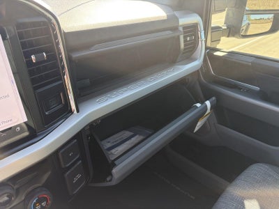 2026 Ford Super Duty F-350 DRW XLT