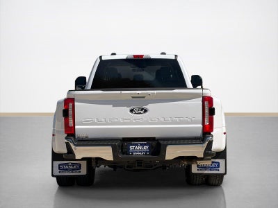 2027 Ford Super Duty F-350 DRW XLT