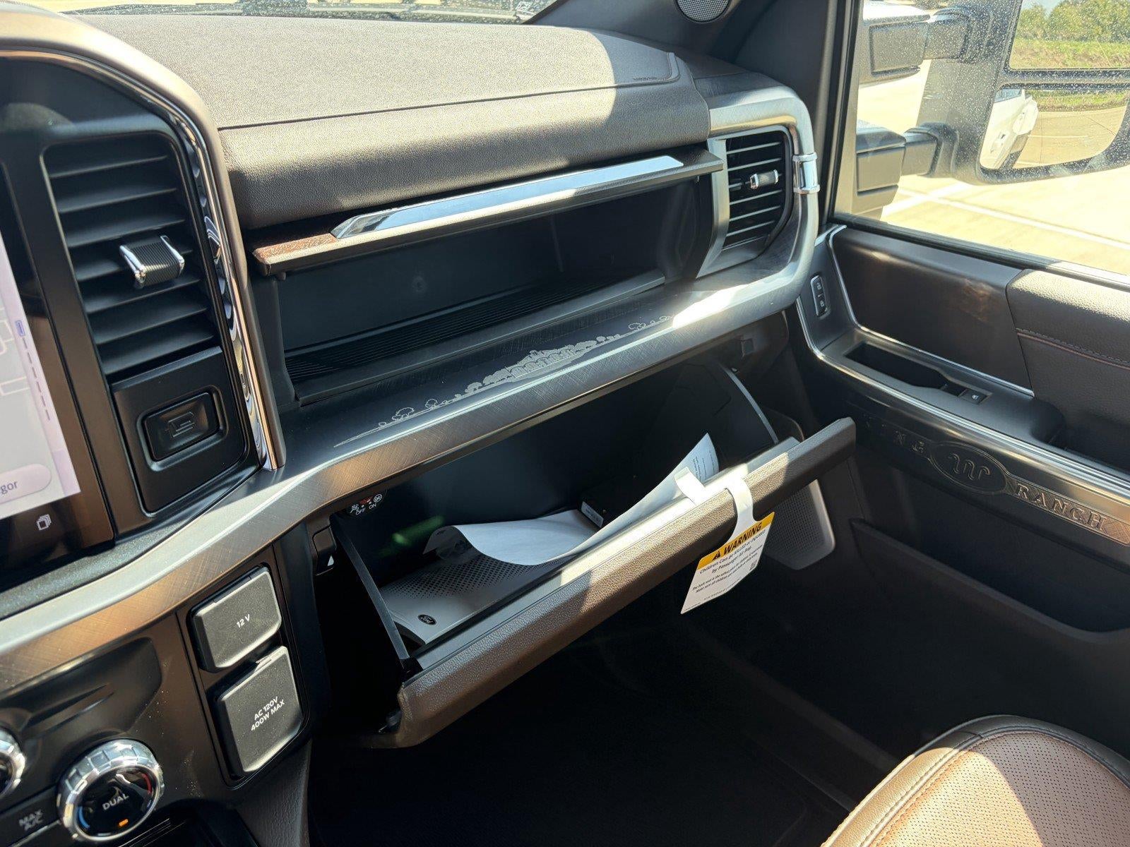 2027 Ford Super Duty F-350 DRW King Ranch