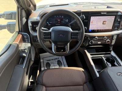 2027 Ford Super Duty F-350 DRW King Ranch
