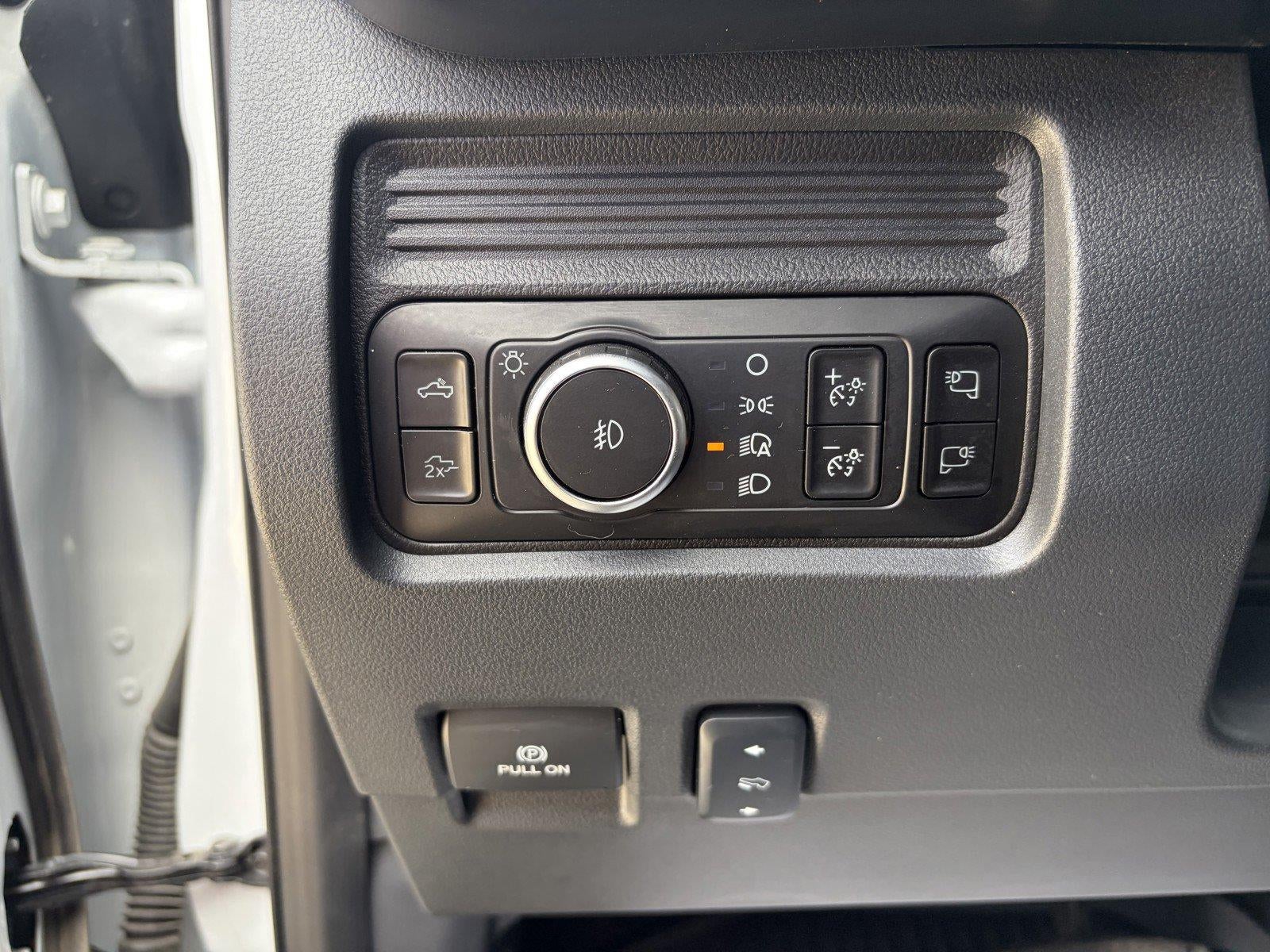 2025 Ford Super Duty F-350 Drw LARIAT
