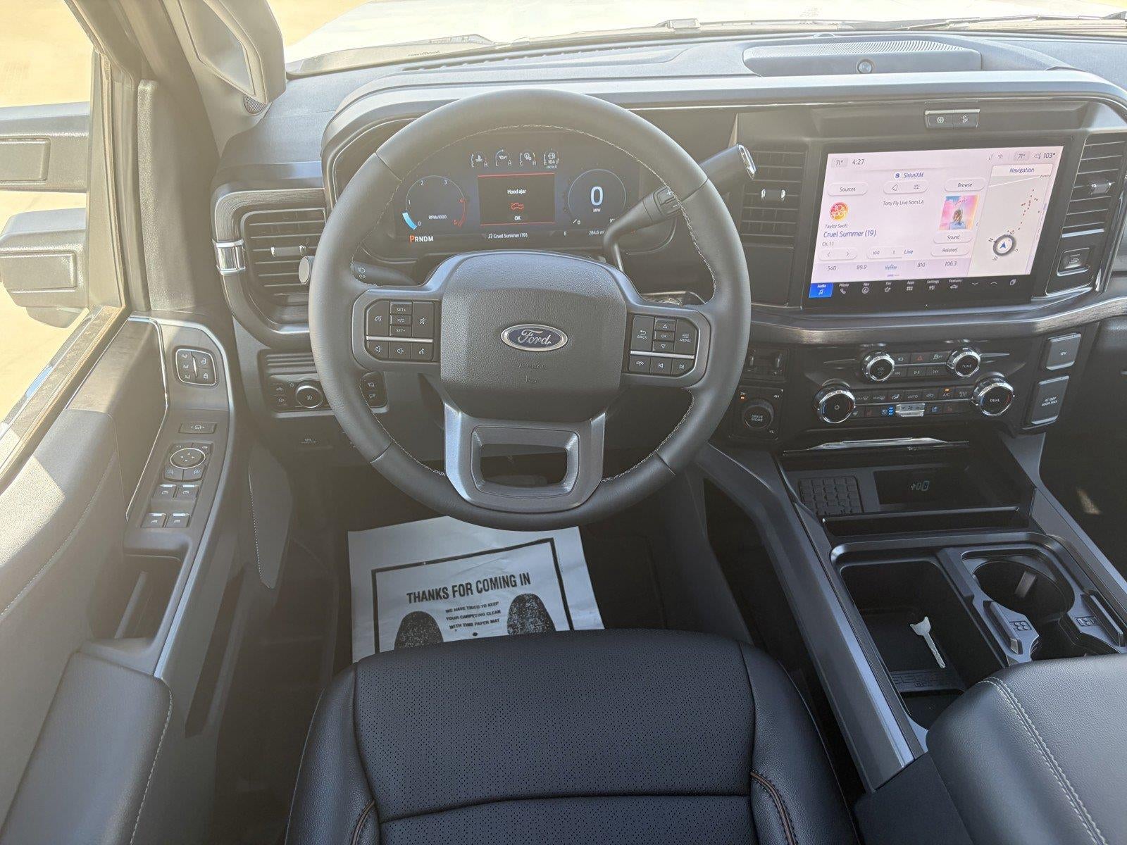 2026 Ford Super Duty F-350 DRW LARIAT
